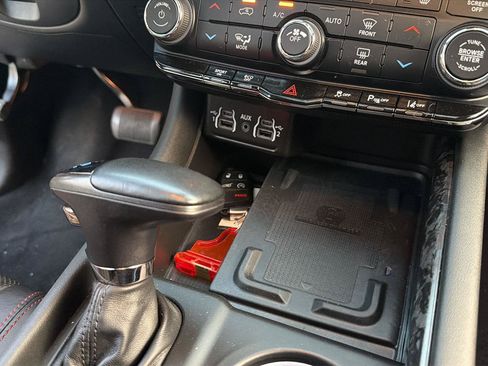 Used 2024 Dodge Durango R/T AWD/4WD image 21