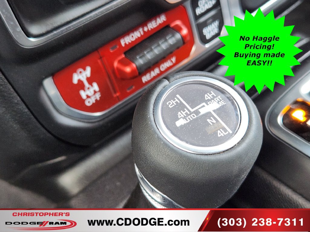 Used 2026 Jeep Wrangler Unlimited Rubicon AWD/4WD image 15