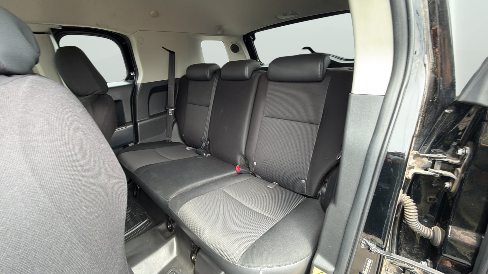 Used 2010 Toyota FJ Cruiser 4WD w/ Upgrade Pkg 2 image 33