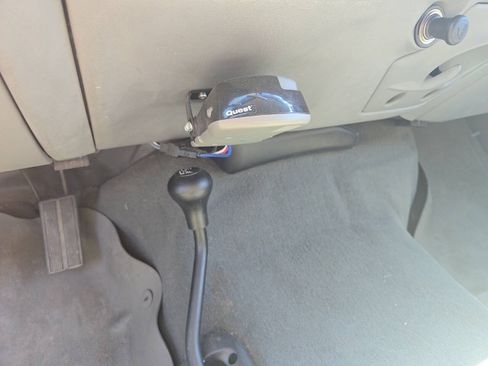 Used 2003 Ford F250 XLT AWD/4WD image 13