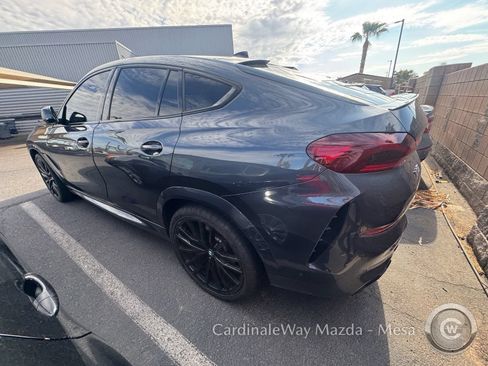 Used 2022 BMW X6 xDrive40i w/ M Sport Package AWD/4WD image 6