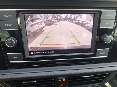 Used 2024 Volkswagen Jetta S image 15