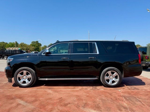 Used 2018 Chevrolet Suburban Premier AWD/4WD image 8