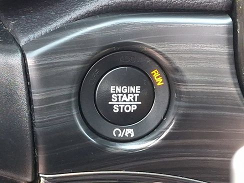 Used 2019 Jeep Grand Cherokee Limited X AWD/4WD image 24
