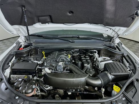 Used 2023 Dodge Durango GT image 36