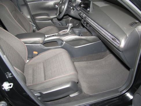 Certified 2024 Honda HR-V Sport image 18