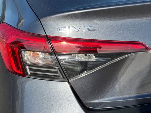 Certified 2023 Honda Civic LX image 33