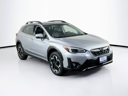 Used 2023 Subaru Crosstrek 2.5i Limited AWD/4WD image 3