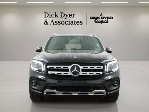 Used 2022 Mercedes-Benz GLB 250 4MATIC image 7