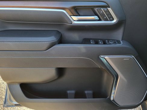 New 2026 GMC Sierra 2500 Denali w/ Denali Reserve Package image 6