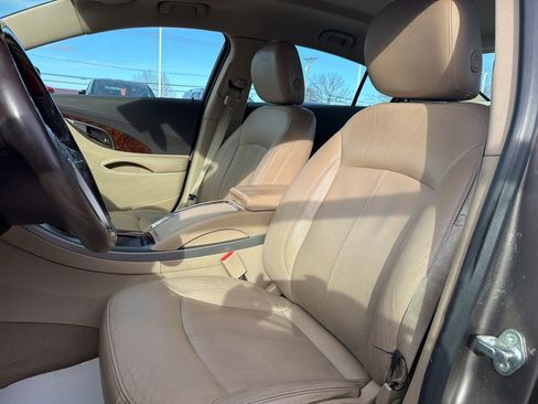 Used 2012 Buick LaCrosse Premium image 8