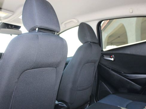 Used 2018 Toyota Yaris iA FWD image 9