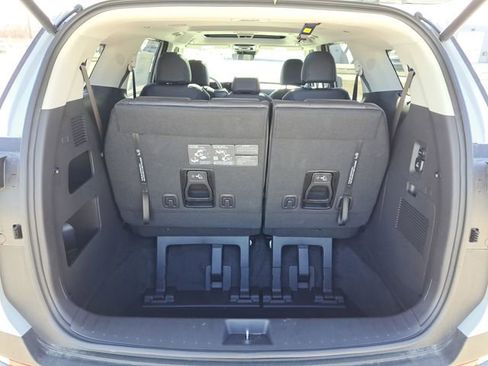 New 2026 Kia Carnival SX w/ SX Dark Edition Package FWD image 26