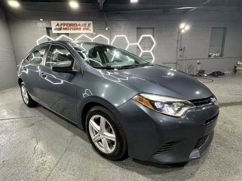 Used 2016 Toyota Corolla LE image 8