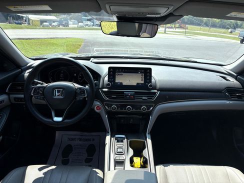 Used 2019 Honda Accord Touring image 21