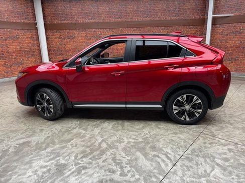 Used 2020 Mitsubishi Eclipse Cross SEL image 2