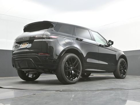 New 2026 Land Rover Range Rover Evoque Dynamic SE AWD/4WD image 39