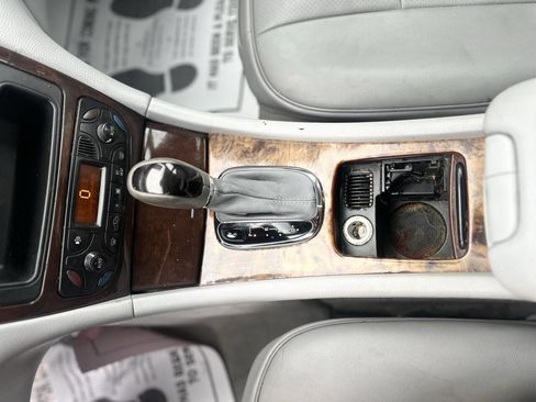 Used 2002 Mercedes-Benz C 320 Sedan image 16