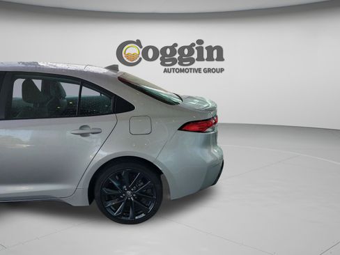 Used 2024 Toyota Corolla SE FWD image 28