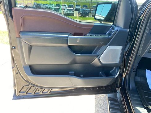 Used 2022 Ford F150 Lariat w/ Equipment Group 502A High AWD/4WD image 16