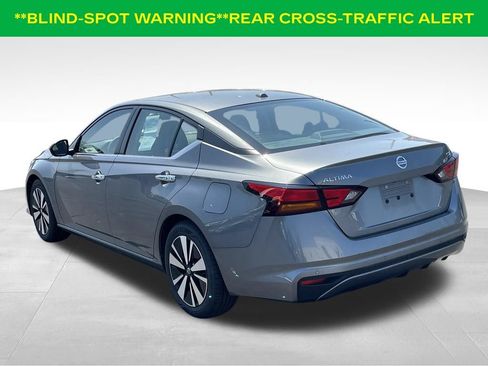 Used 2021 Nissan Altima 2.5 SV FWD image 7