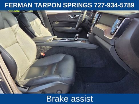 Certified 2024 Volvo XC60 B5 Plus AWD/4WD image 21