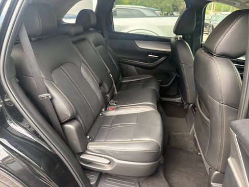 Used 2025 MAZDA CX-70 3.3 Turbo w/ Preferred Package AWD/4WD image 20