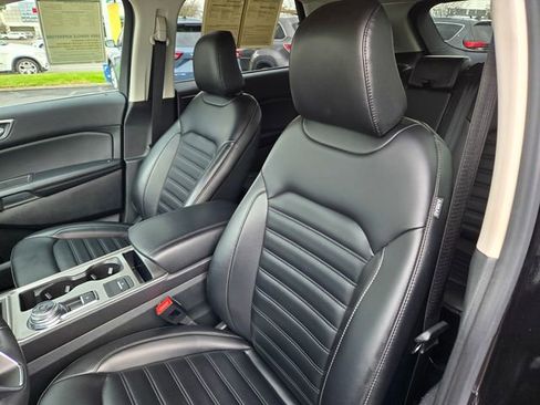 Certified 2023 Ford Edge SEL image 12