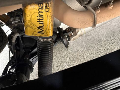 Used 2024 GMC Sierra 2500 AT4X image 87