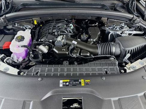 New 2025 Jeep Grand Cherokee Laredo image 29