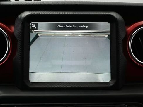 Used 2022 Jeep Gladiator Rubicon w/ Trailer Tow Package AWD/4WD image 43