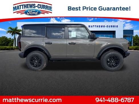 New 2026 Ford Bronco Badlands AWD/4WD image 3