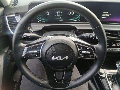 Certified 2025 Kia Seltos S image 14