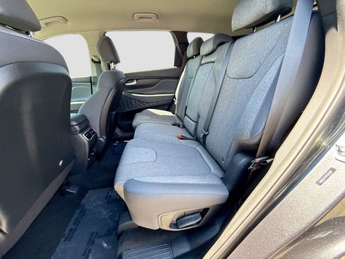 Used 2023 Hyundai Santa Fe SE FWD image 19