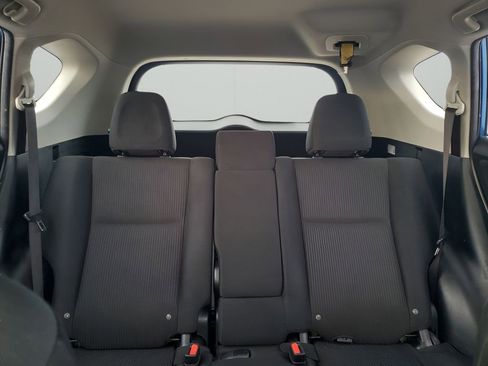 Used 2017 Toyota RAV4 LE image 40