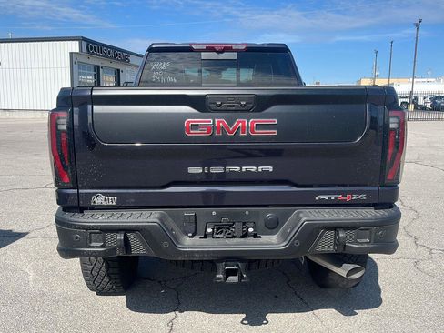 Used 2025 GMC Sierra 2500 AT4X w/ AT4X AEV Edition AWD/4WD image 5
