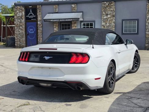 Used 2020 Ford Mustang Premium RWD image 5