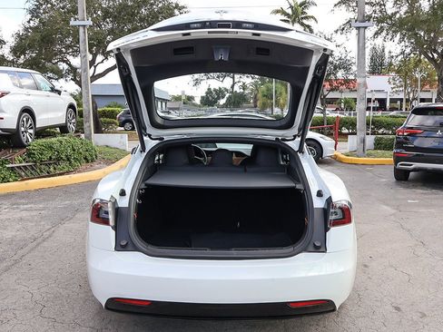 Used 2019 Tesla Model S 100D image 19