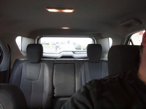 Used 2017 Chevrolet Equinox LS image 12