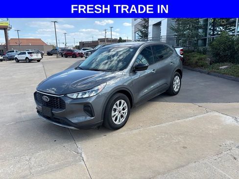 Used 2025 Ford Escape Active FWD image 7
