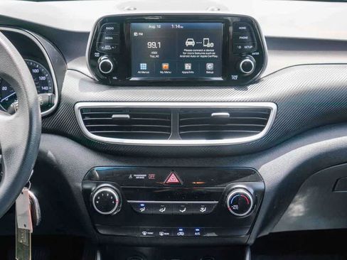 Used 2020 Hyundai Tucson SE FWD image 12