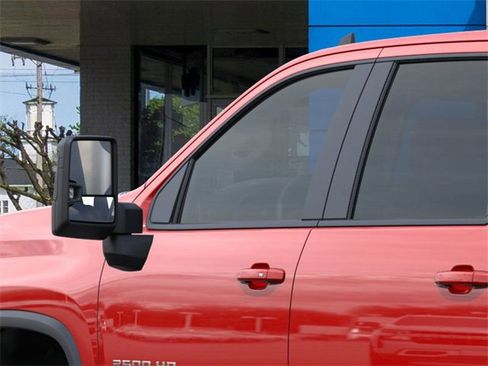 New 2026 Chevrolet Silverado 2500 LT image 12