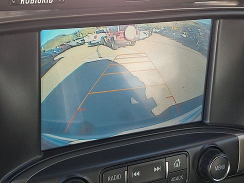 Used 2017 Chevrolet Silverado 1500 High Country image 24