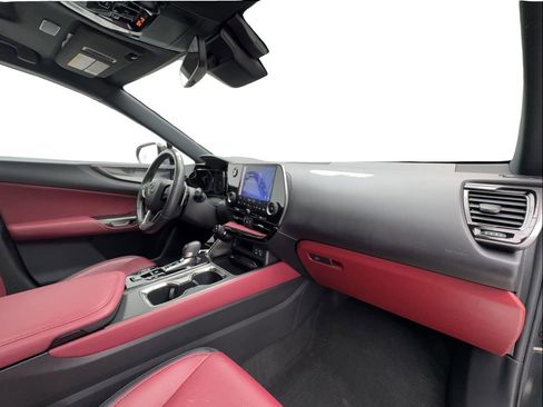 Used 2024 Lexus NX 250 FWD w/ Cold Area Package image 32