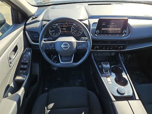 Certified 2025 Nissan Rogue S image 12