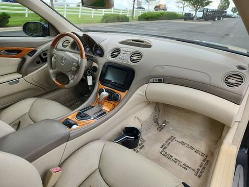 Used 2003 Mercedes-Benz SL 500 image 24