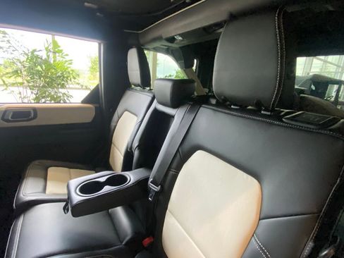 New 2026 Ford Bronco Outer Banks w/ Sasquatch Package image 24