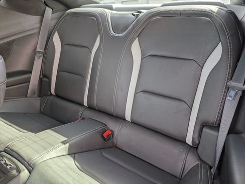 Used 2018 Chevrolet Camaro SS RWD image 13