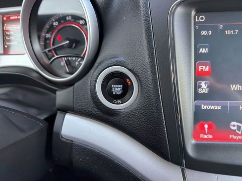 Used 2019 Dodge Journey SE FWD image 51