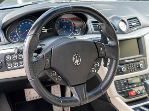 Used 2016 Maserati GranTurismo Sport image 14